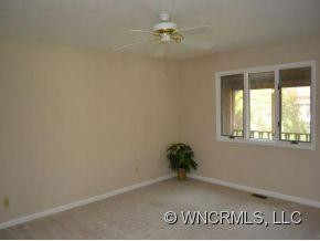 304 RED OAK DRIVE - Photo 13