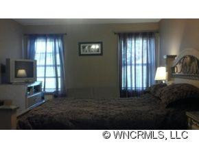 1401 Abbey Circle - Photo 8