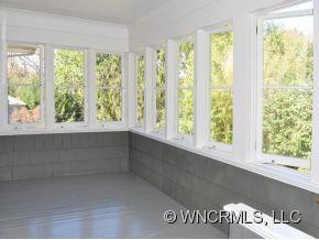 123 Edwin Place - Photo 19
