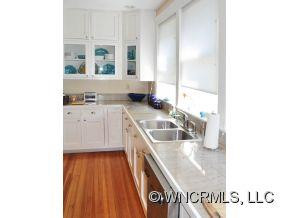 123 Edwin Place - Photo 7