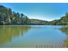 910 Hawk Ridge Drive - Photo 2