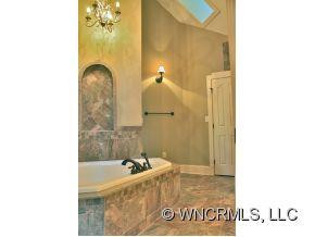 910 Hawk Ridge Drive - Photo 19