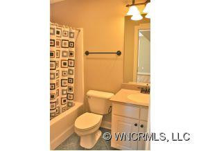 910 Hawk Ridge Drive - Photo 22