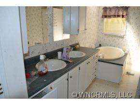 76 Mountainview Road - Photo 9