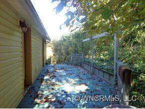 121 Davis Creek Road - Photo 16