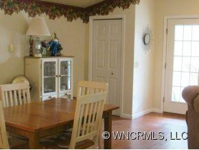 121 Davis Creek Road - Photo 7