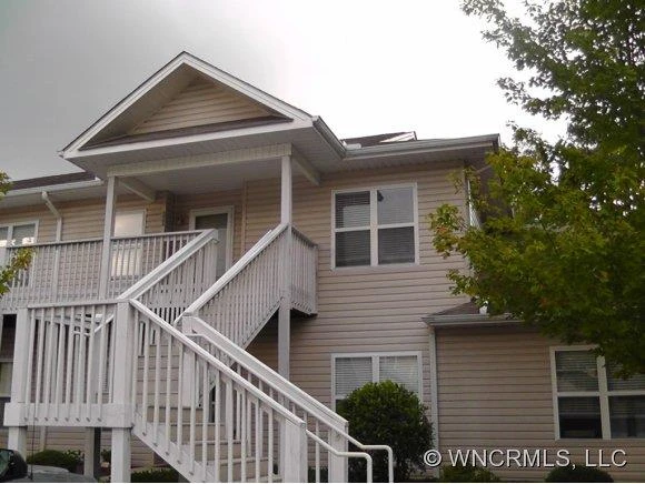 107 Carrington Place