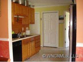 2 Myra Pl. - Photo 9