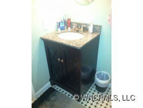 423 ROWLAND ROAD - Photo 11