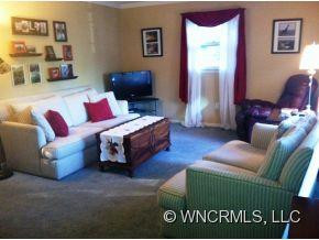 423 ROWLAND ROAD - Photo 3
