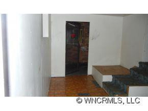 528 State St - Photo 11