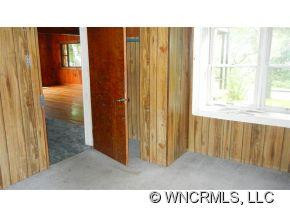 528 State St - Photo 8