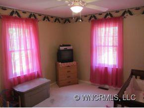 225 Oak Forest Drive - Photo 13