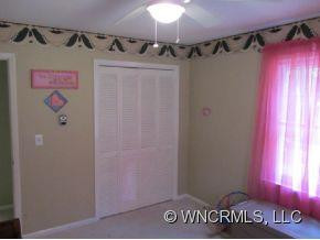 225 Oak Forest Drive - Photo 14