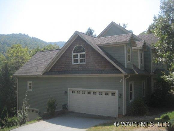 737 Streamside Drive