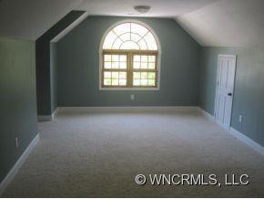 737 Streamside Drive - Photo 15