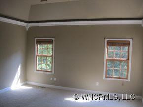 737 Streamside Drive - Photo 7