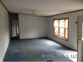 19 South Creek Drive - Photo 3