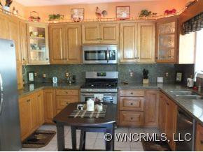 69 SEASONS VISTA DRIVE - Photo 5