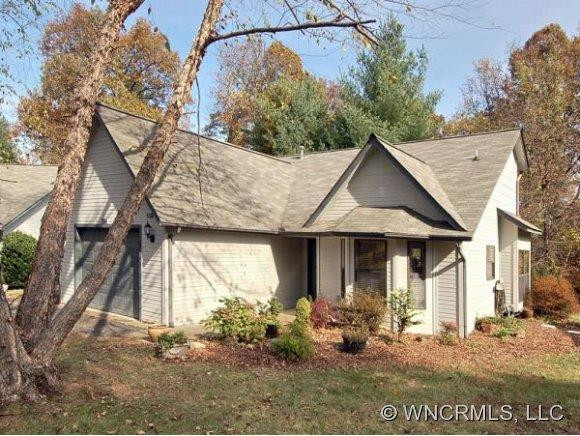 304 OAK PLACE