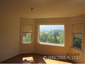 688 Pilgrim Way - Photo 15