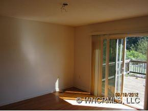 688 Pilgrim Way - Photo 16