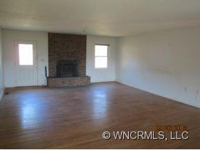 688 Pilgrim Way - Photo 8
