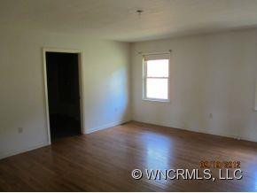 688 Pilgrim Way - Photo 10