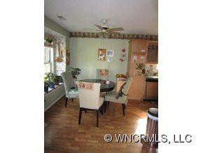 1218 Pebble Lane - Photo 4