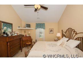 64 Grove End Road - Photo 9