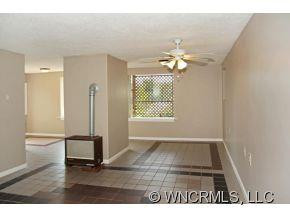191 Moody Avenue - Photo 5