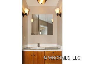 191 Moody Avenue - Photo 10