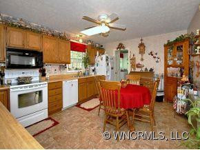 16 MEADOW DRIVE - Photo 7
