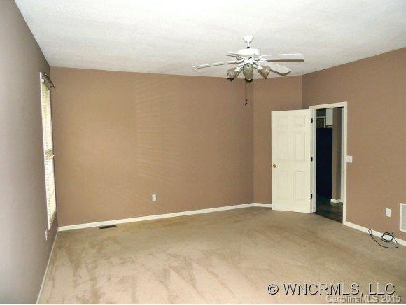 2 Whirlaway Court - Photo 7