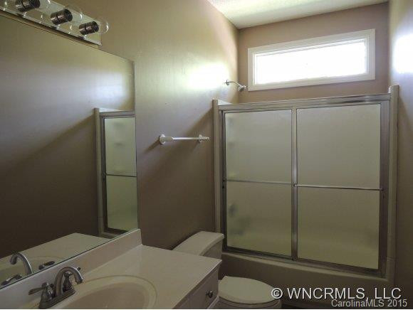 2 Whirlaway Court - Photo 10