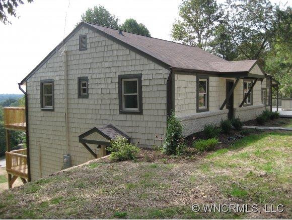 15 Lookout Rd