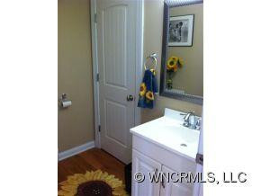 1 Townview Drive - Photo 14