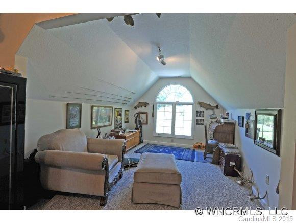 8 Golden Lane - Photo 22