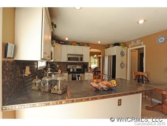 8 Golden Lane - Photo 6
