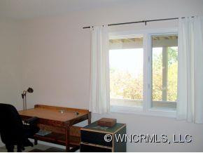 310 East High Point Lane - Photo 18