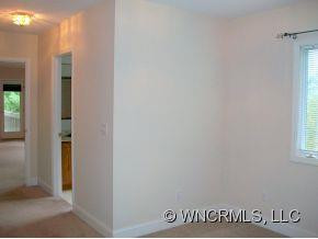 310 East High Point Lane - Photo 19