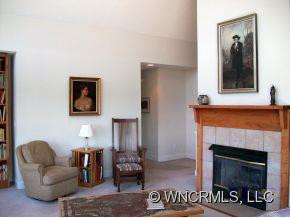 310 East High Point Lane - Photo 5