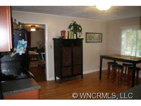 216 Edenburg Road - Photo 6