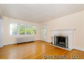 1 Lakeshore Dr - Photo 2