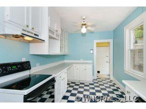1 Lakeshore Dr - Photo 11