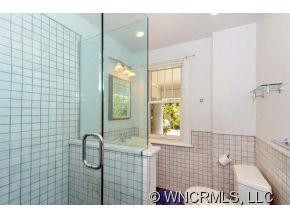 1 Lakeshore Dr - Photo 14