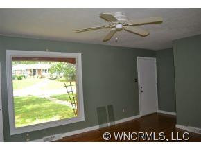 15 Morgan Boulevard - Photo 7