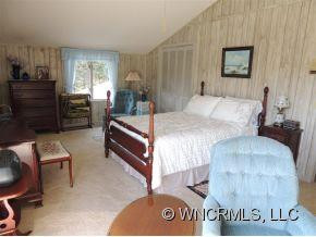 210 Warren Lane - Photo 11