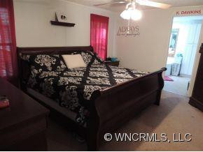 26 Spencer Road - Photo 11