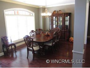 284 Green Meadows - Photo 16